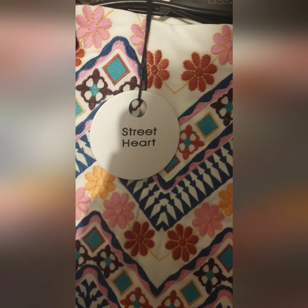 Matching short two piece set streetheart festival set embroidery co ord size 12 - Picture 3 of 4